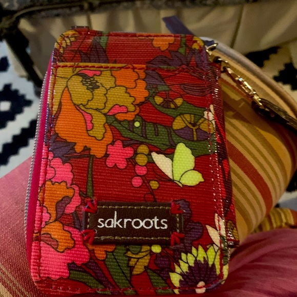 Sakroots Wallet new without tags! - Picture 1 of 2